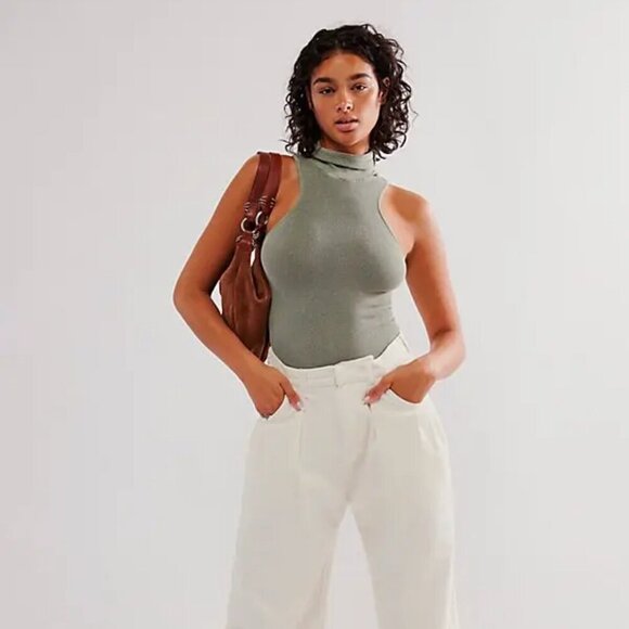 NWT Free People Intimately Always Ready Seamless Green Turtleneck Tank - Picture 4 of 5